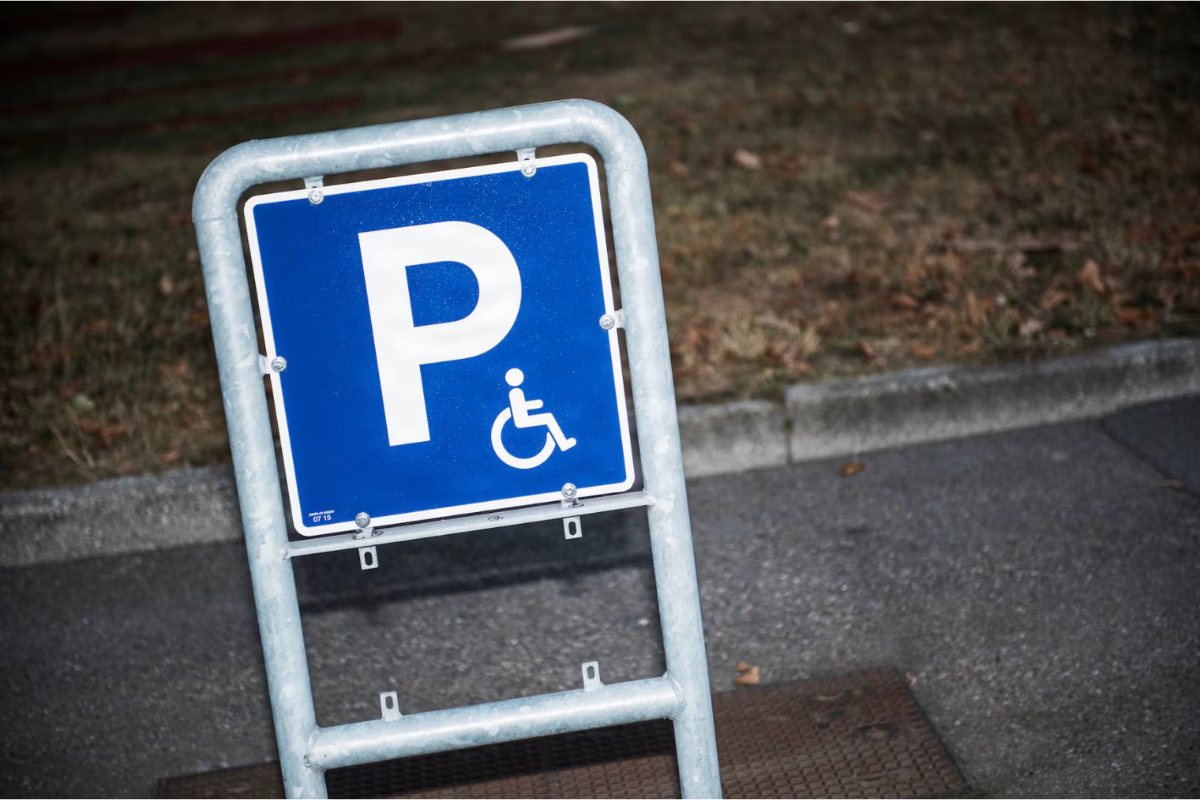 Nu skal der sættes en stopper for at misbruge handicapparkeringskortet